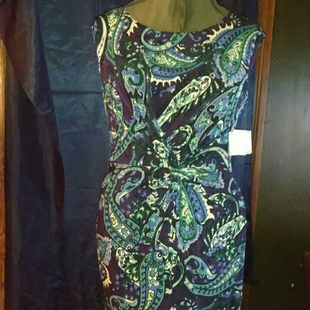 Women's sleeveless Paisley dress, Anne Klein